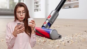 Si tu Dyson V8 No Carga — Soluciones Principales y Cómo Cambiar la Batería (Guía Completa)