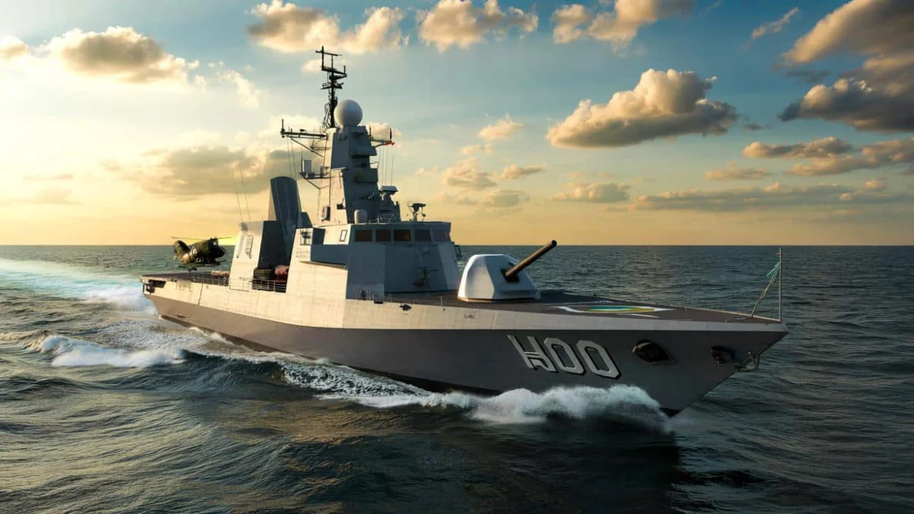 Bulgaria MMPV 90 corvette quietly slips into sea trials while neighbors watch nervously