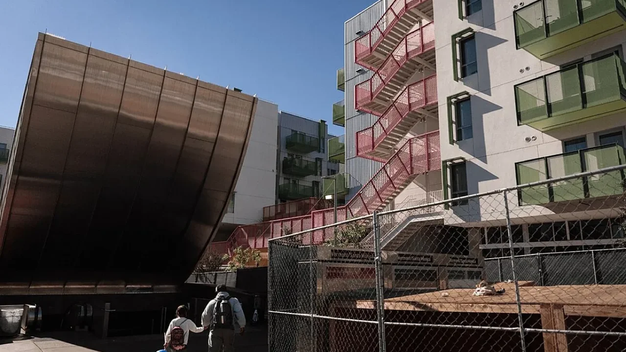 california-raises-income-limits-to-281400-thousand