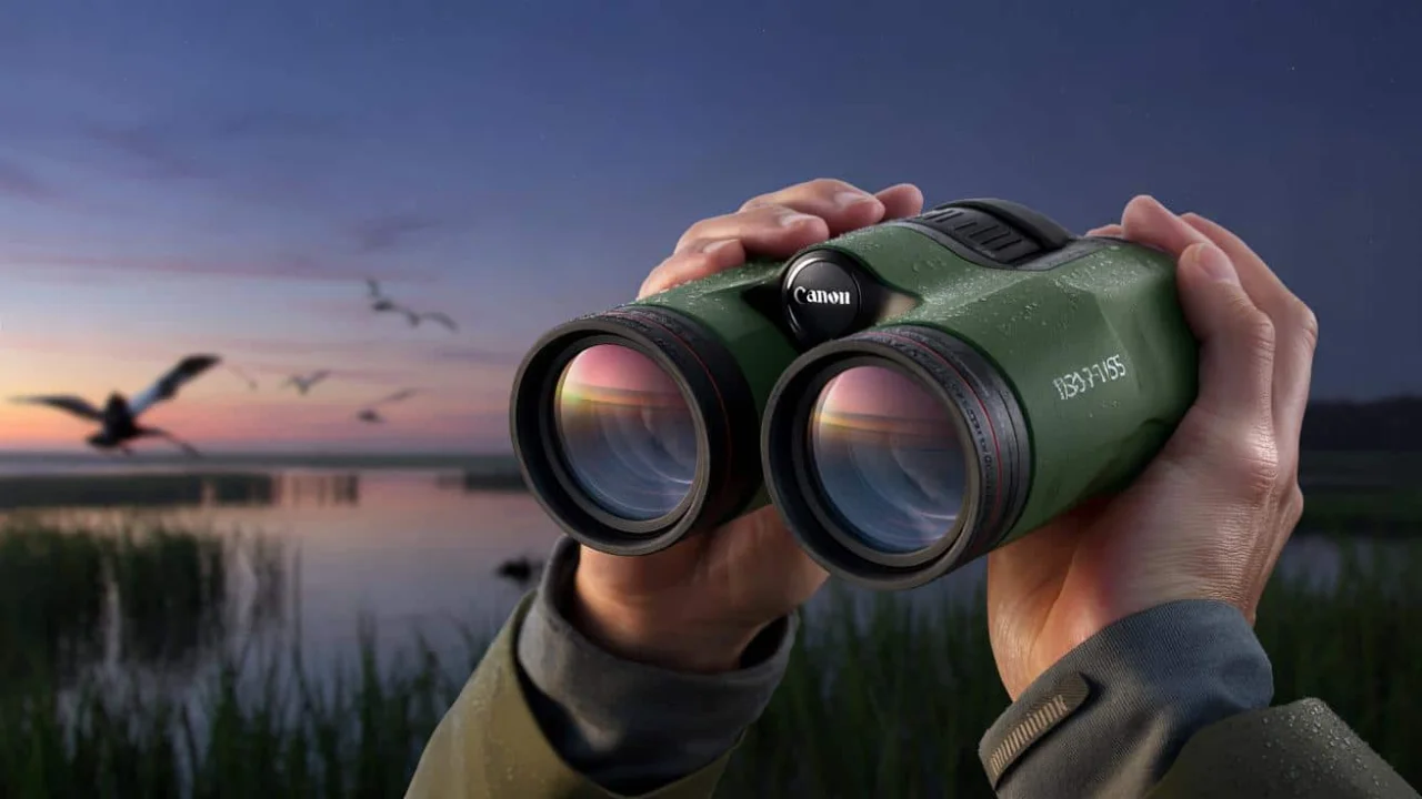 Canon 15×50 binoculars are turning casual bird watchers into complete obsessives—here’s why