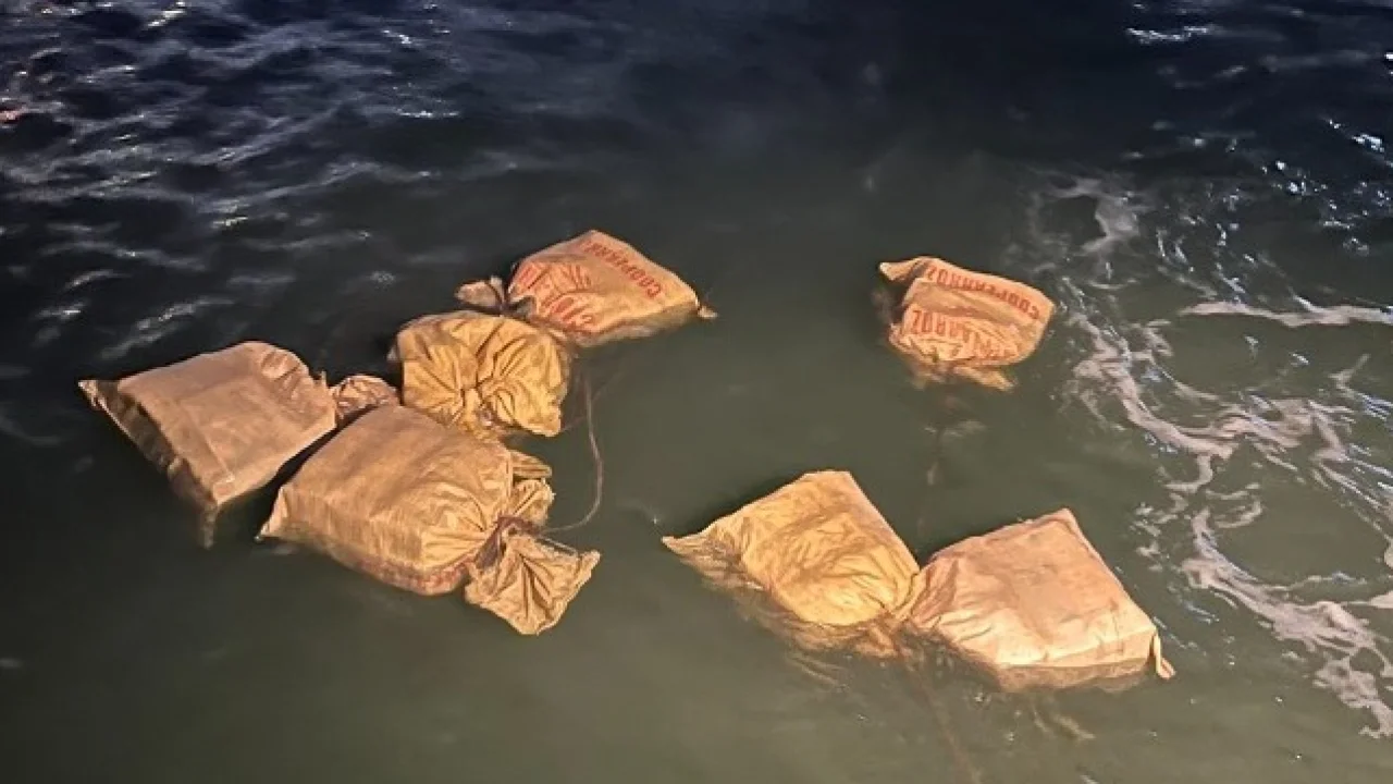 coast-guard-finds-cocaine-smuggler-after-he-tried