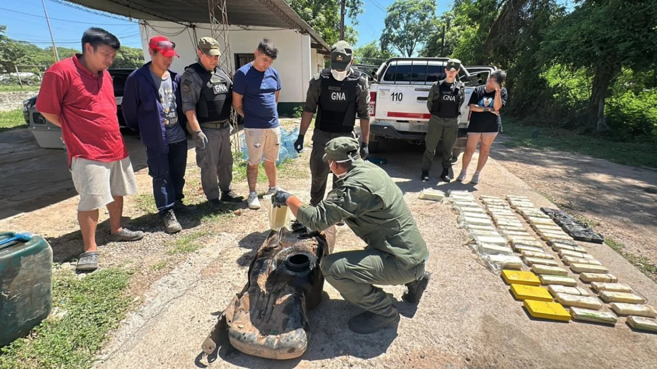 El perro policía “Anny” descubrió algo terrible en la camioneta de esta familia que los cambió todo