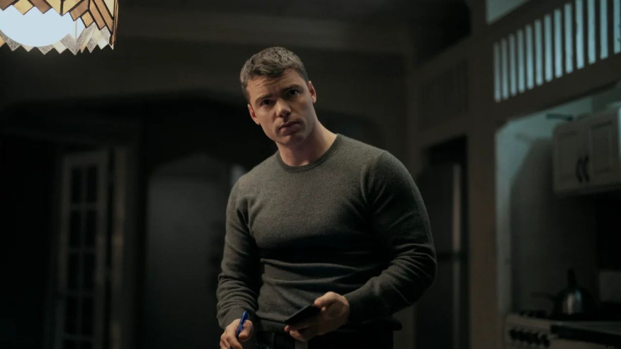 Gabriel Basso Reveals The Night Agent Season 3 Will Put Peter Through Hell