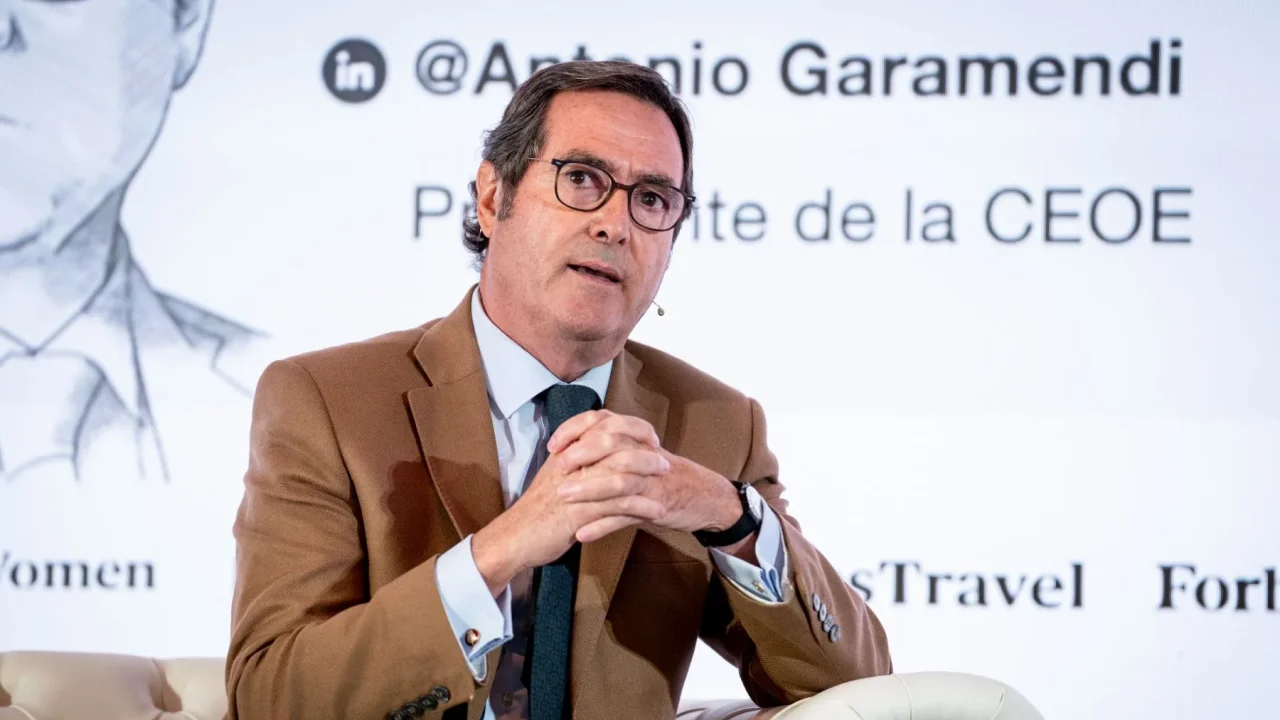 Garamendi estalla contra Sánchez: “Buscas enemigos para tapar tus miserias