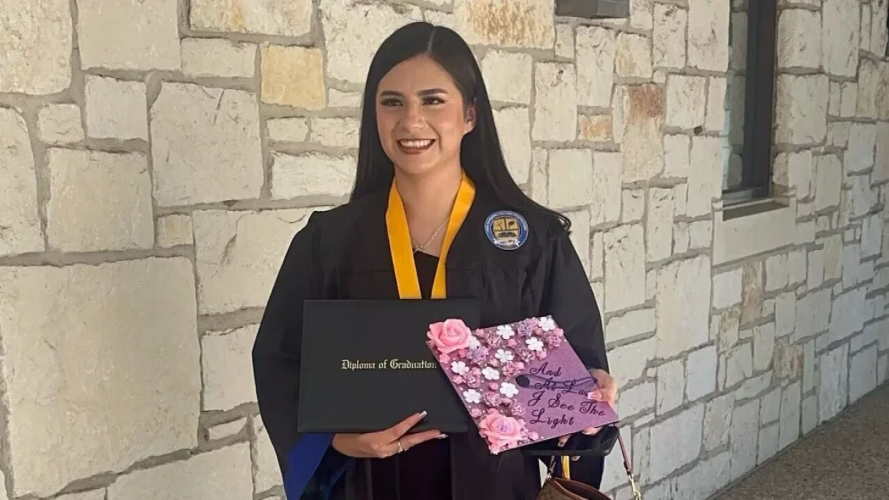 gobierno-rechaza-regresar-a-estudiante-deportada-p