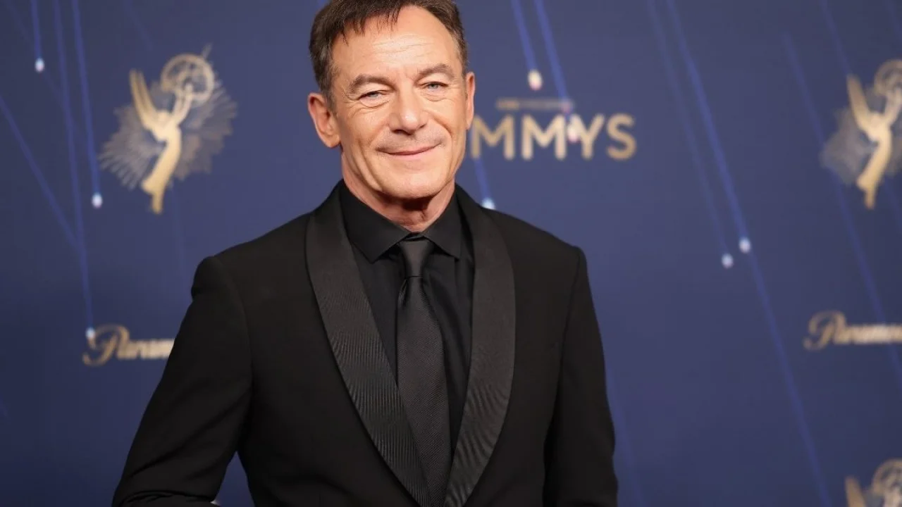 jason-isaacs-stars-in-vampire-horror-movie-thats-a