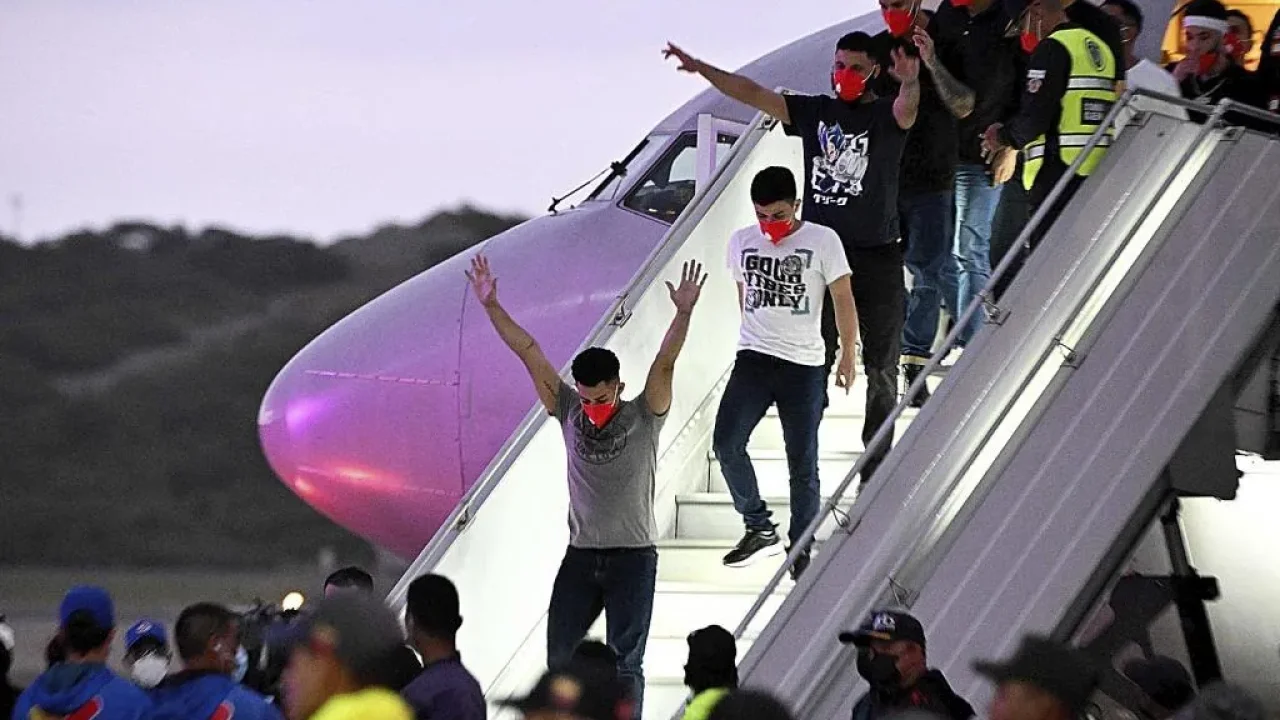 juez-obliga-a-trump-a-repatriar-venezolanos-deport