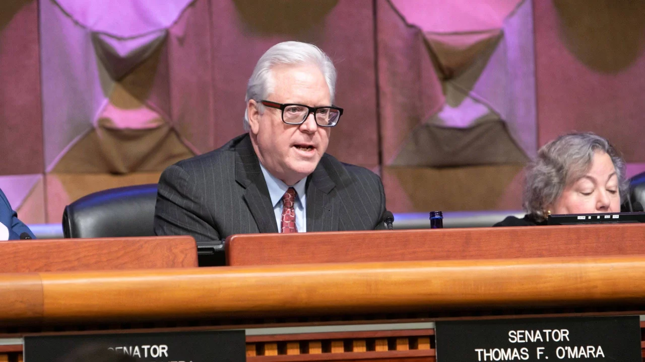 new-york-families-are-losing-power-at-alarming-rat