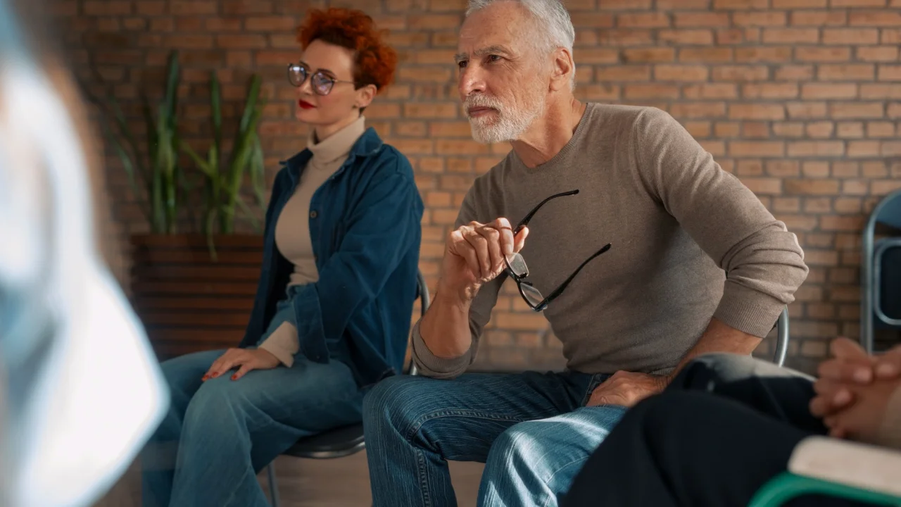 People who grew up in the 1960s and 1970s quietly developed 9 mental strengths that today’s generation is losing