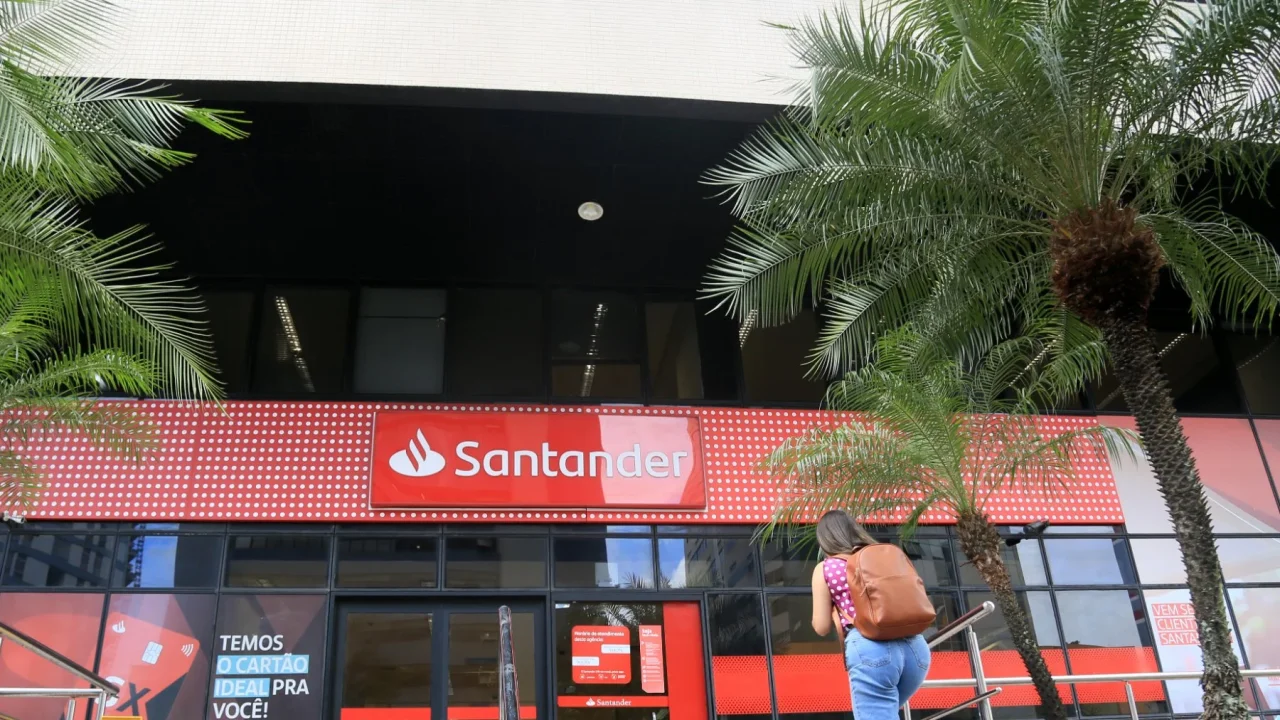santander-busca-destronar-a-hsbc-como-el-banco-ms
