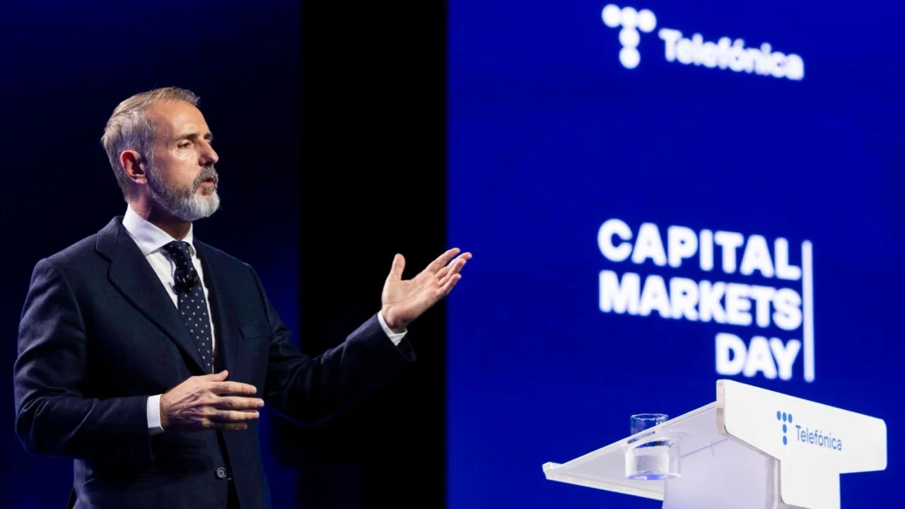 telefnica-vende-chile-por-1156-millones-el-motivo