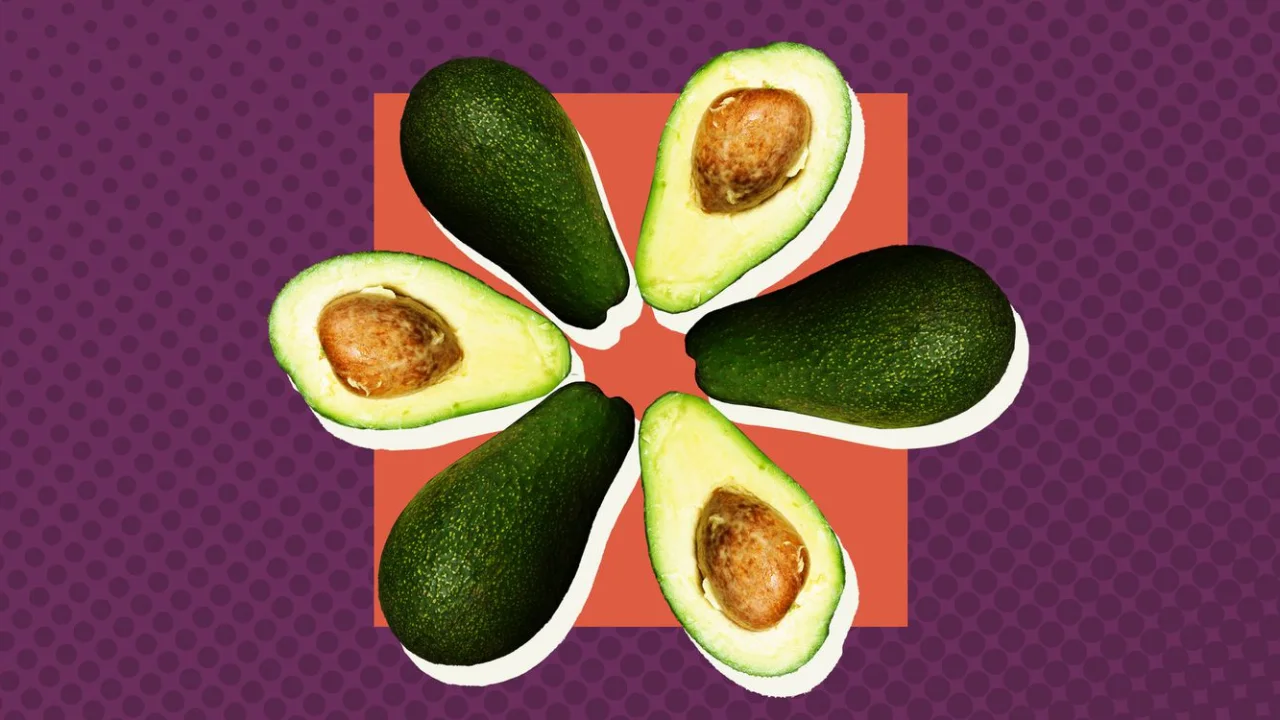 the-surprising-trick-chefs-use-to-pick-a-perfectly