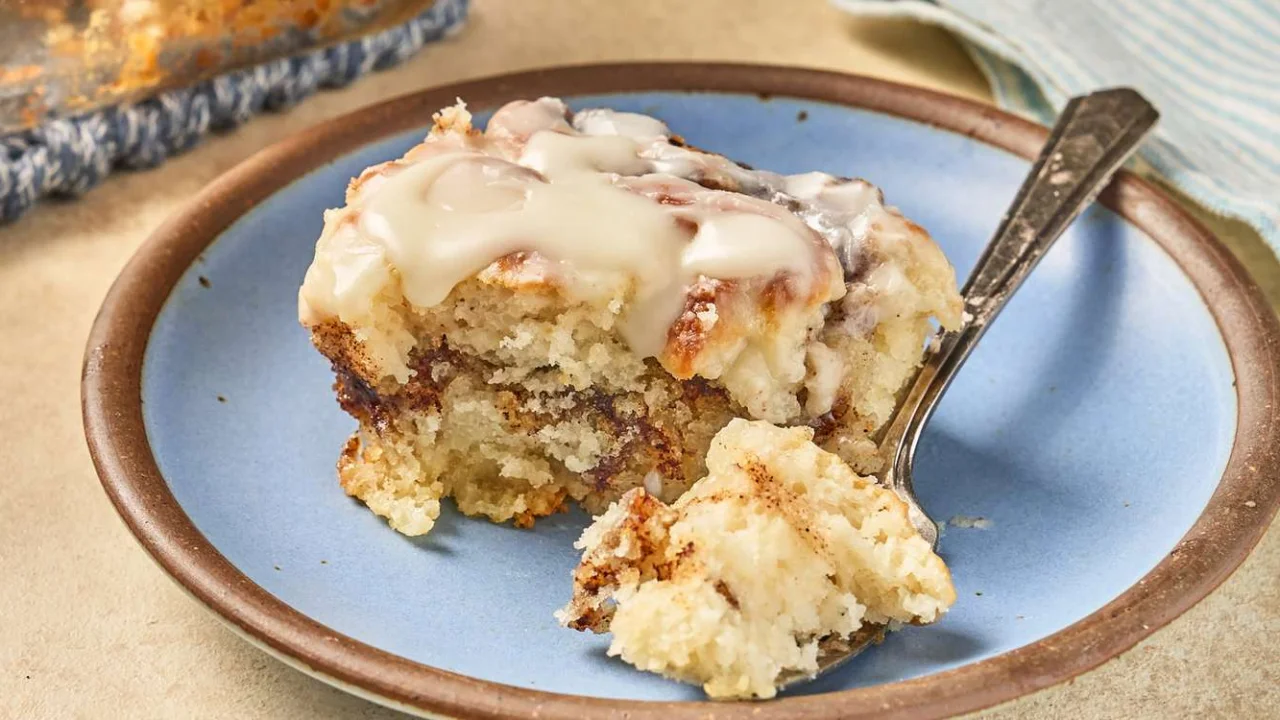 These cinnamon roll biscuits swim in butter and the result will shock you