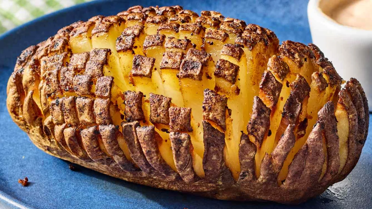 this-chefs-bloomin-potato-trick-makes-every-dinner