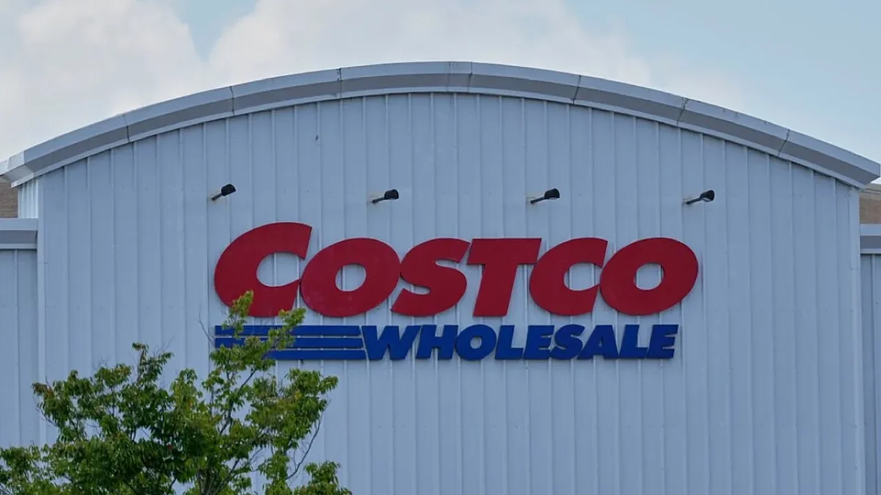 This Costco Valentine’s Week discovery has shoppers clearing shelves before February 15
