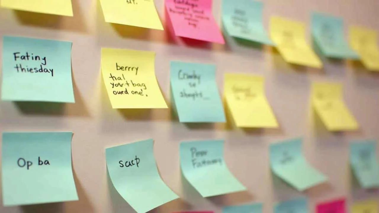This surprising science explains why sticky notes stop working even when they look perfectly fine