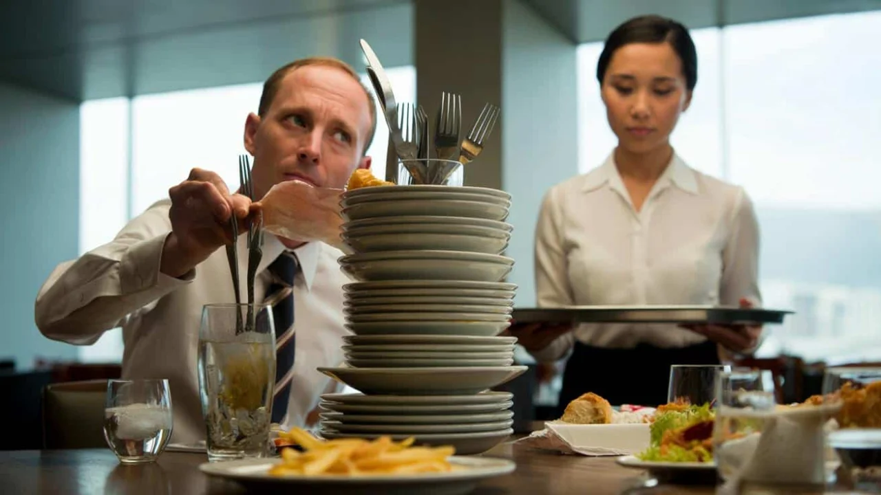 why-helping-restaurant-servers-clear-tables-reveal