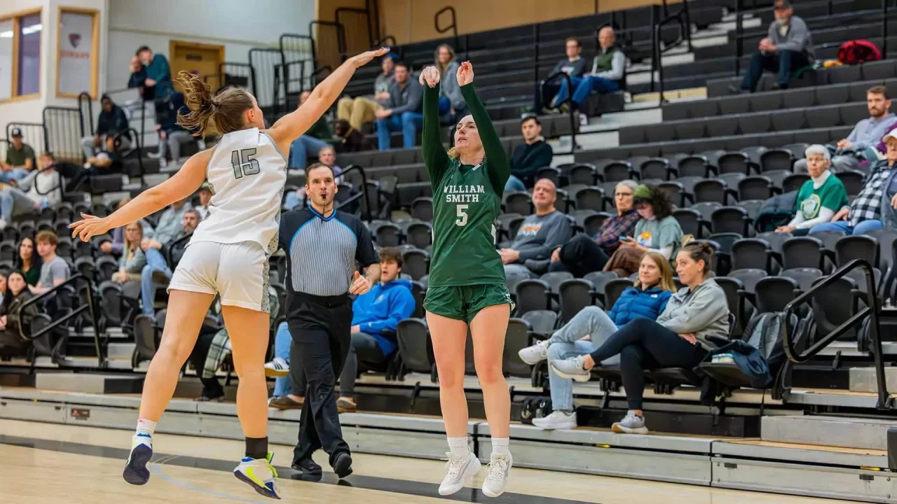 william-smith-basketballs-10-point-comeback-attemp